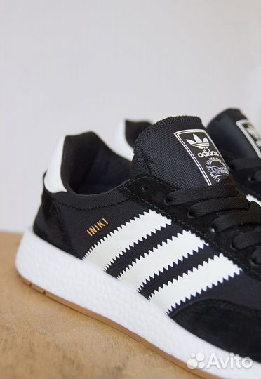 Кроссовки Adidas Iniki Runner luxe