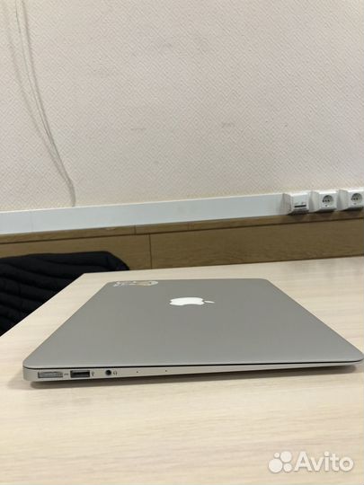 Apple MacBook Air 13 2015