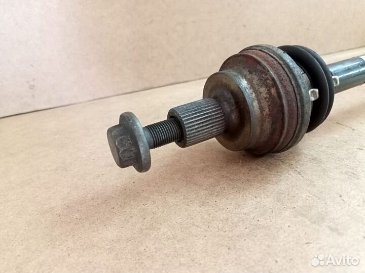 Привод задний правый Audi Q3 8U