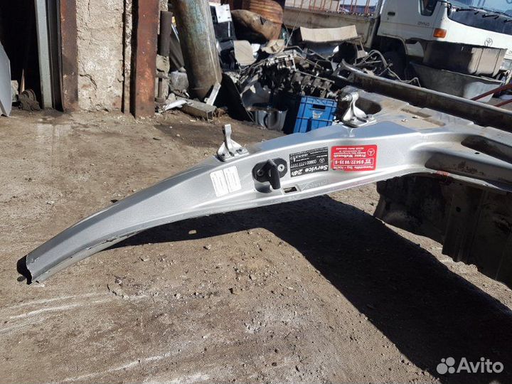 Центральная стойка кузова левая Mercedes-Benz