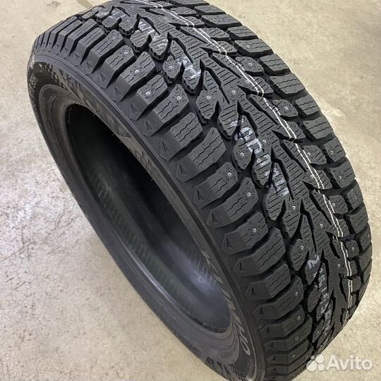 Kumho WinterCraft Ice Wi32 205/65 R15 99T