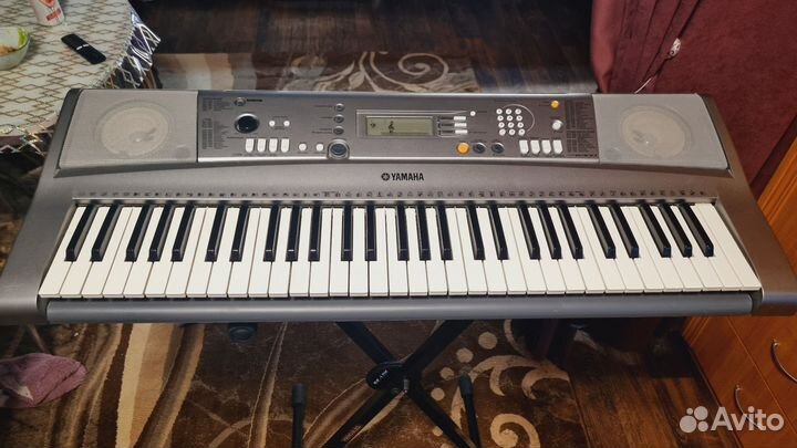 Синтезатор yamaha