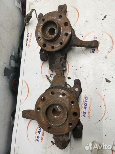 Поворотный кулак передний Opel Astra H хетчбек 1.8