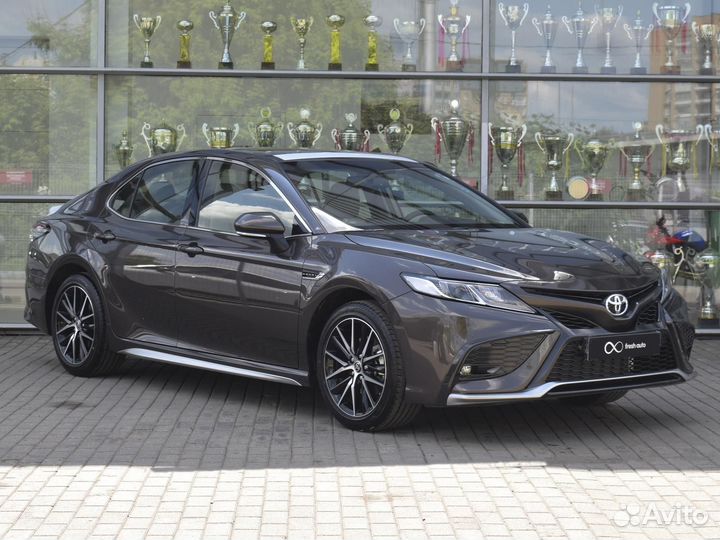 Toyota Camry 2.5 AT, 2022, 43 км