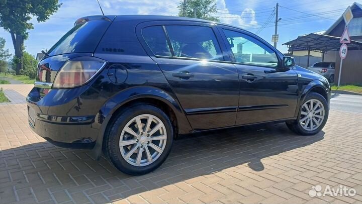 Opel Astra 1.8 МТ, 2007, 251 000 км