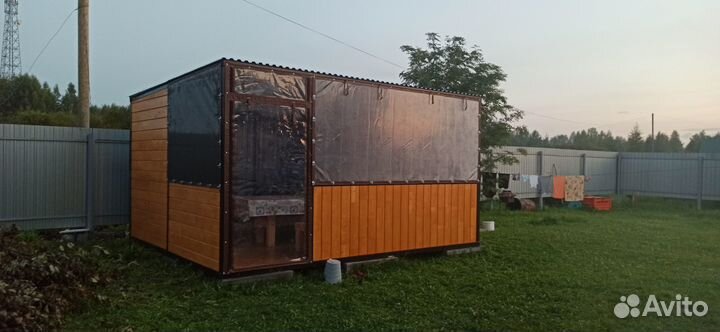 Гибкие окна для террас, беседок, летних кафе