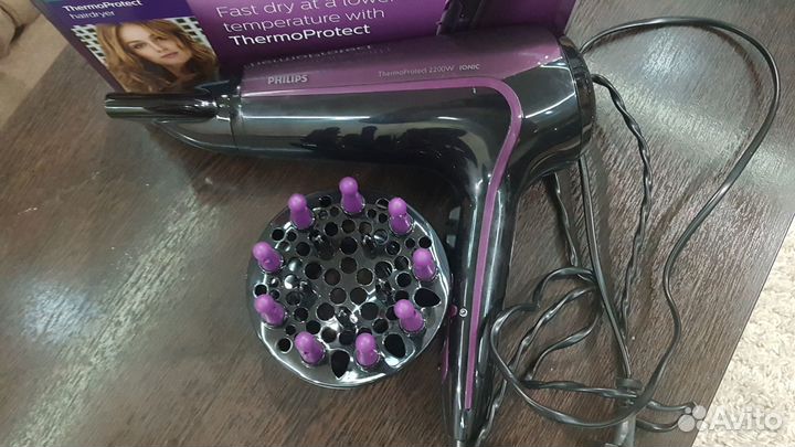 Фен для волос Philips