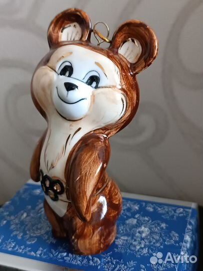 Олимпийский мишка ёлочная игрушка, статуэтка