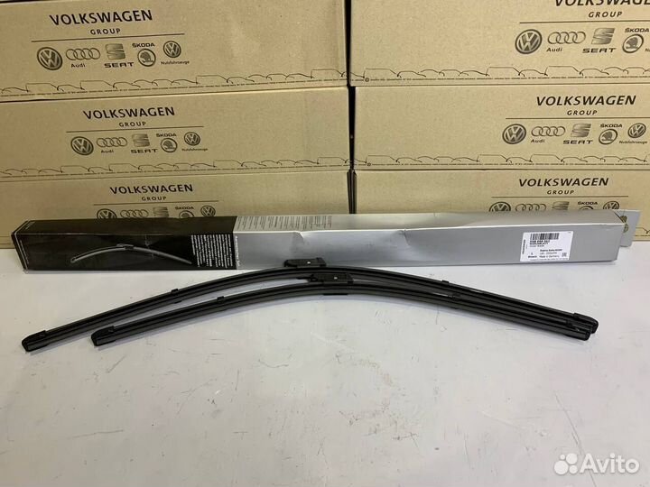 Щетки стеклоочистителя бескаркасные на Тигуан