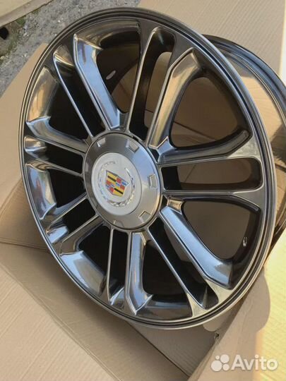 Диски для на Кадиллак Cadillac Escalade R22
