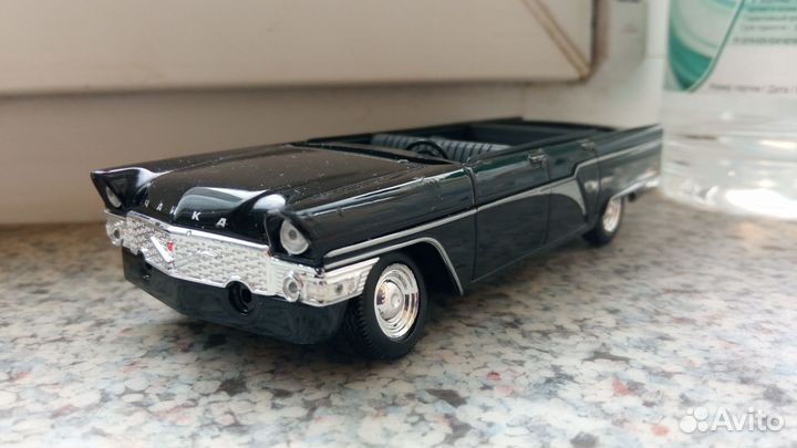 Модель Газ-13Б Чайка кабриолет от деагостини