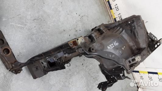 Передняя панель крепления облицовки (телевизор) to