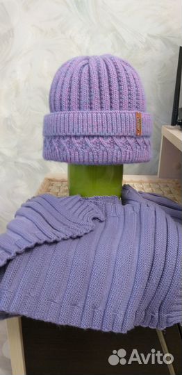 Женская зимняя шапка с шарфом