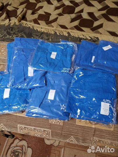 Военная водолазки