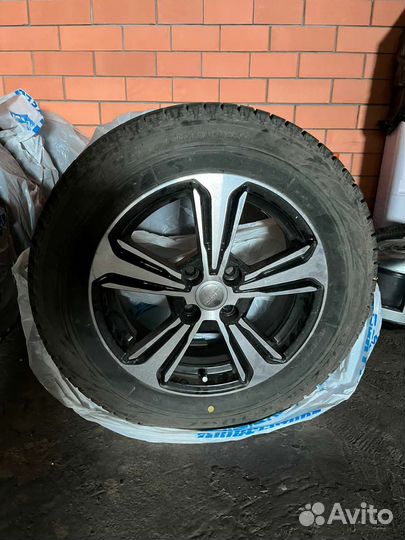 Bridgestone Blizzak Revo GZ R15