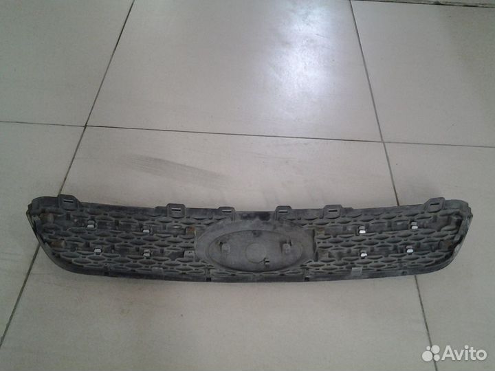 Кия сид купе 3 дверный 2007г. Решетка радиатора