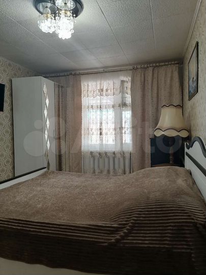 Комната 9 м² в 3-к., 1/2 эт.