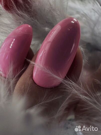 Маникюр педикюр