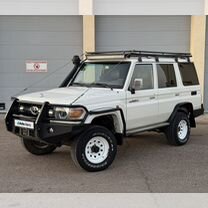 Toyota Land Cruiser 4.2 MT, 2011, 89 000 км, с пробегом, цена 6 200 000 руб.