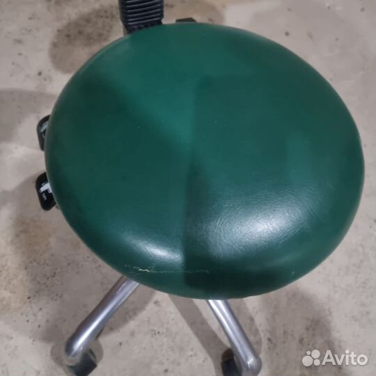 Стул для стоматолога