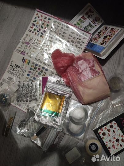 Для дизайна ногтей