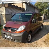 Renault Trafic 1.9 MT, 2002, 369 000 км, с пробегом, цена 800 000 руб.