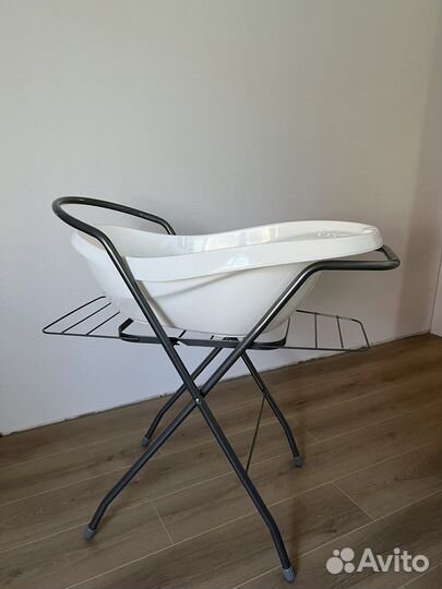 Ванночка и подставка под ванночку