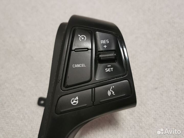 Переключатель кнопочный управления магнитолой