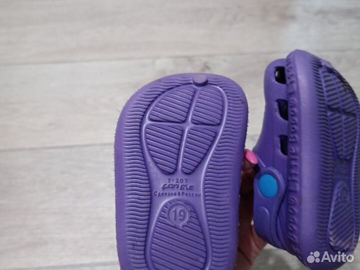 Кроксы на девочку 19 размер