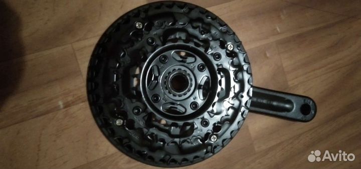 Педали для велосипеда и шатун со звездой