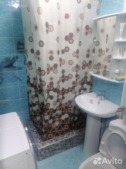 Специальные душевые кабины и поддоны