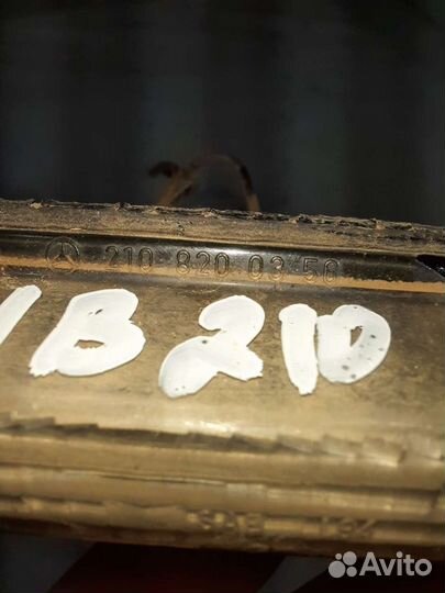 Фонарь подсветки номера Mercedes Benz E-KlasseW210