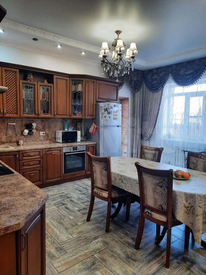 Дом 160 м² на участке 10 сот.