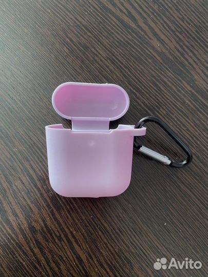 Чехол на airpods