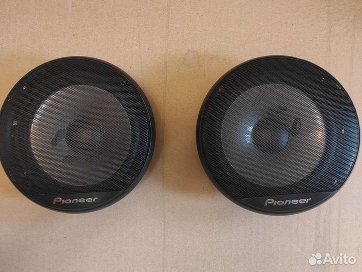 Автомобильные динамики 16 см