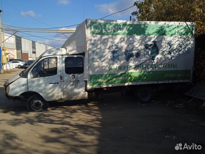 ГАЗ ГАЗель 33023 2.4 МТ, 2005, битый, 300 000 км