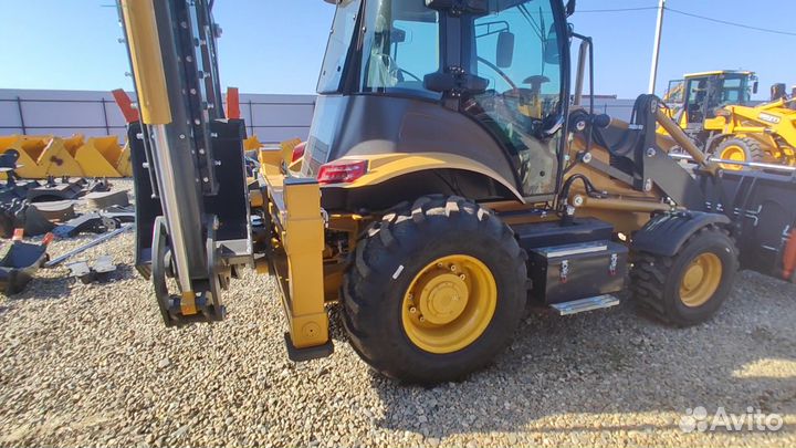 Экскаватор-погрузчик ЧЛМЗ 310 / 310.1, 2023