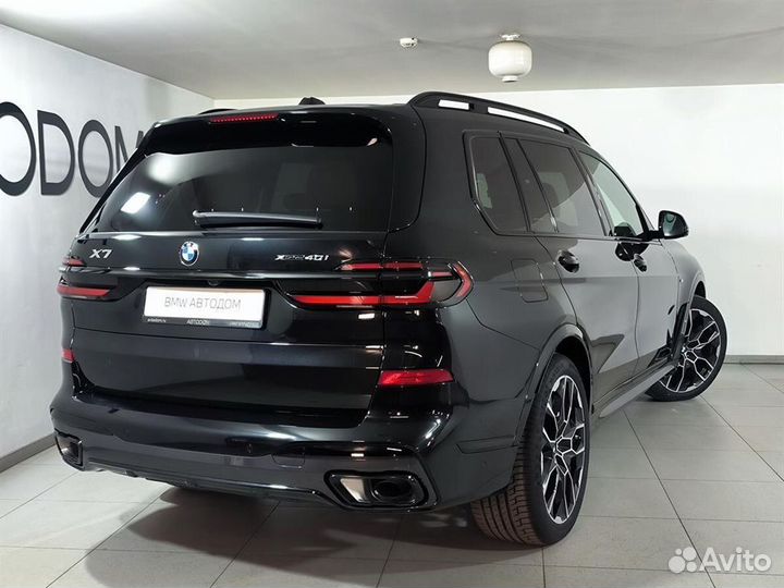 BMW X7 3.0 AT, 2023