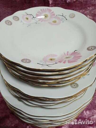 Сервиз столовый рига и тарелки к чайному сервизу