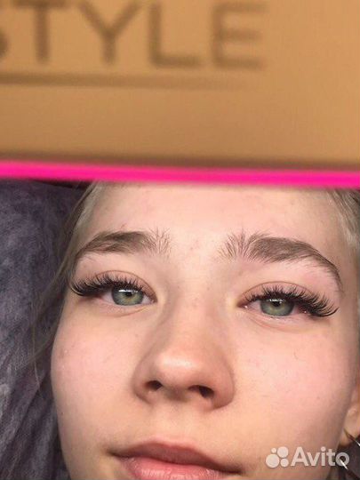 Наращивание ресниц, маникюр,педикюр в салоне