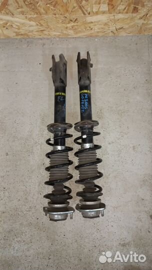 Стойка амортизатора toyota