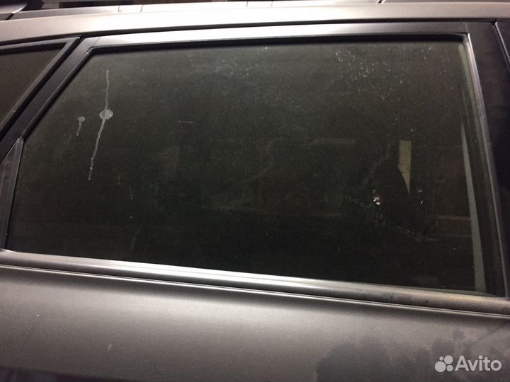 Стекло двери Hyundai Tucson 2007