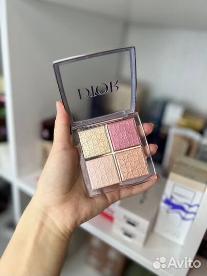 База поставщиков косметики lux