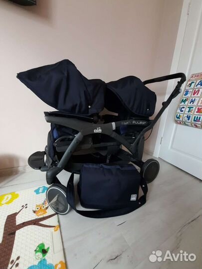 Новая коляска для двойни
