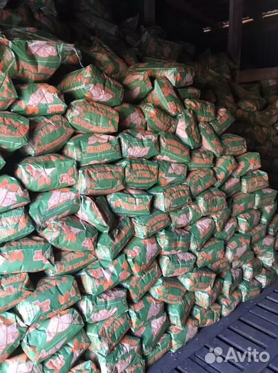 Уголь древесный в мешках