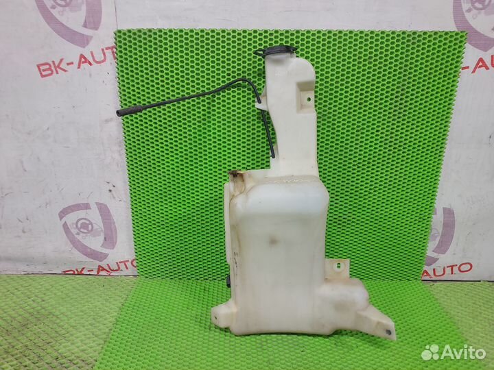 Бачок стеклоомывателя Chevrolet Tahoe GMT800