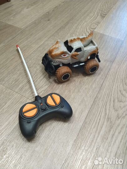 Машина на радиоуправлении