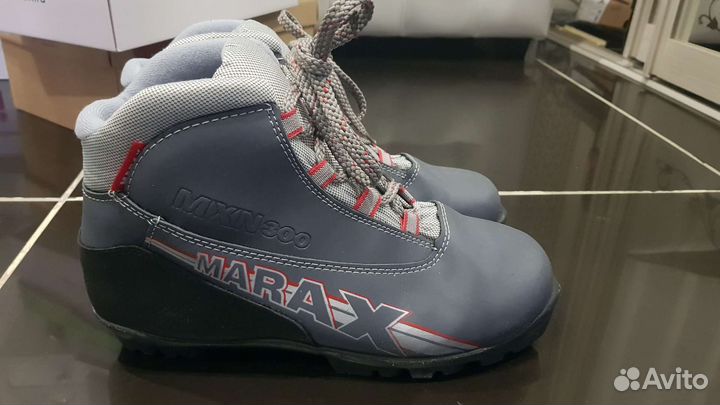 Лыжные ботинки Marax