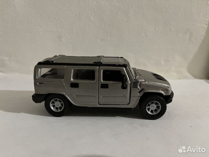 Модель автомобиля Hummer