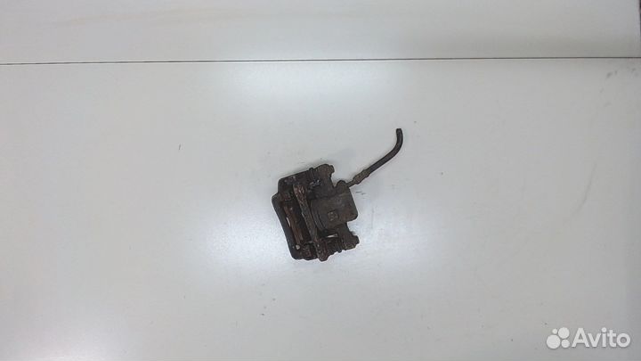 Суппорт Toyota Corolla E12, 2002